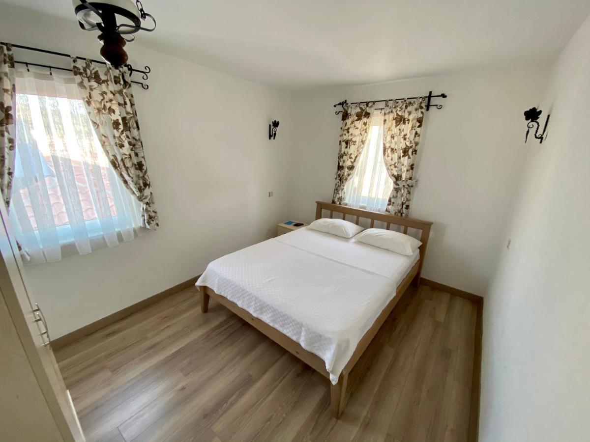 Ada Hotel บอซจาดา ภายนอก รูปภาพ